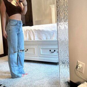 Subdued Women's Blue Jeans